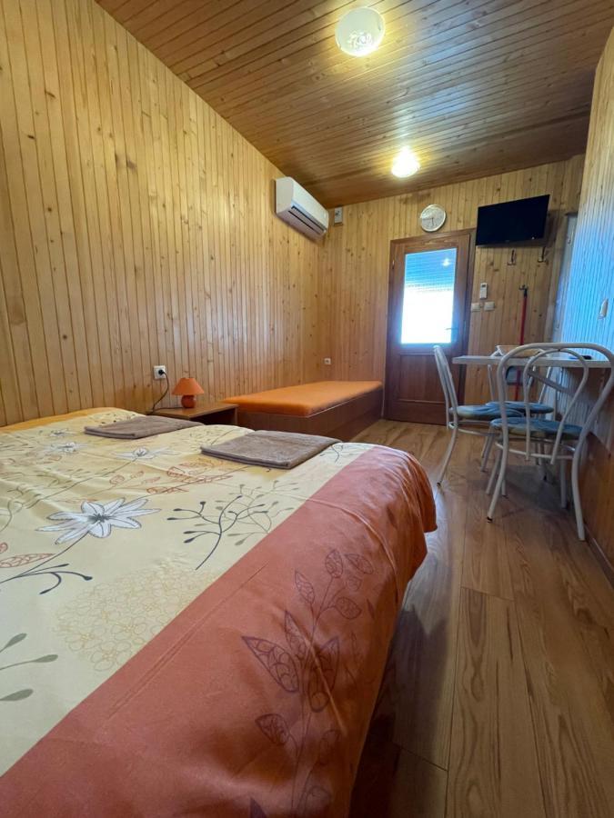 Nero Apartman Veľký Meder Eksteriør billede
